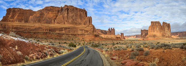 Arches Scenic Drive