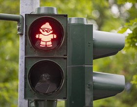 Red Mainzelmannchen traffic light
