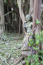 Statue of a Balinese woman