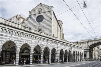 Galleria Mazzini and Chiesa Santa Stefano