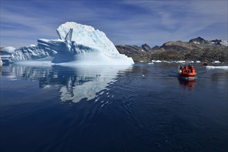 Tourist boat cruising through the icebergs