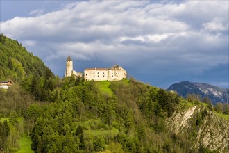 Schloss Sprechenstein-Pietra castle