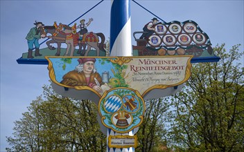 Maypole with board Munchner Reinheitsgebot