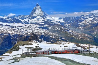 Gornergratbahn with Matterhorn 4478m