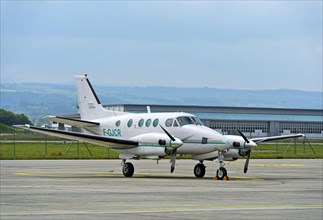Two-engine turboprop aircraft Beechcraft E90 King Air
