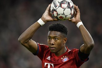 David Alaba FC Bayern Munich at the throw-in