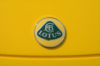Emblem of english sports car Lotus Elise
