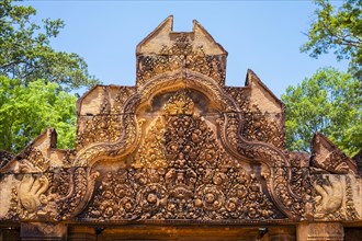 Stone carvings at Prasat Banteay Srei temple ruins