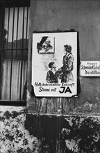 Poster for the referendum on the expropriation of war criminals on 30 June 1946