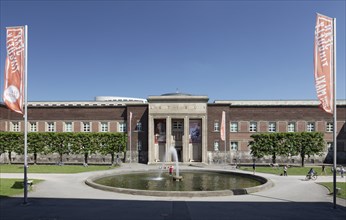 Museum Kunstpalast and NRW-Forum Kultur und Wirtschaft