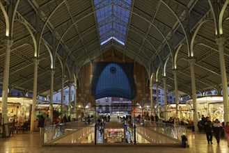 Historic market hall with restaurants and shops