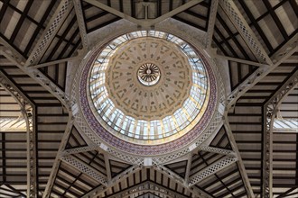 Dome with artistic tile decoration