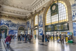 Sao Bento railway station