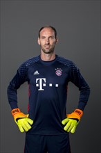 Goalkeeper Tom Starke of FC Bayern Munich