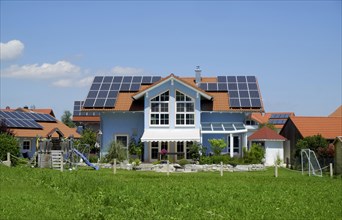 Semi-detached house with photovoltaic system