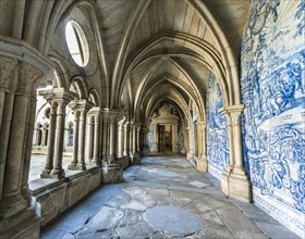 Cloister in Porto Cathedral with Azulejo tiles