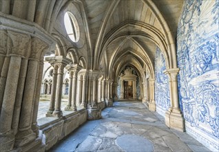 Cloister in Porto Cathedral with Azulejo tiles