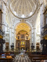 Chancel with altar of the Mezquita
