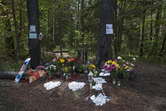 Memorial for teenagers in fatal accident