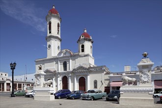 Catedral de la Purisima Concepcion at Parque Jose Marti