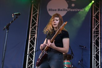 The German band Gurr with singer Andreya Casablanca and guitarist Laura Le Jenkins live at the 25th Blue Balls Festival in Lucerne