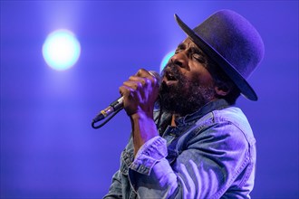 The American soul singer and guitarist Cody Chesnutt live at the 25th Blue Balls Festival in Lucerne