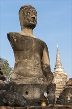 Stone Buddha statue at Wat Phra Si Sanphet