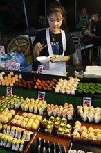 Seller with different Sushi variants