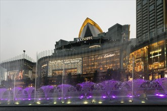 Water games with coloured fountains in front of the IconSiam shopping centre