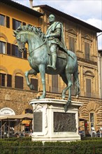 Equestrian statue of Cosimo de Medici