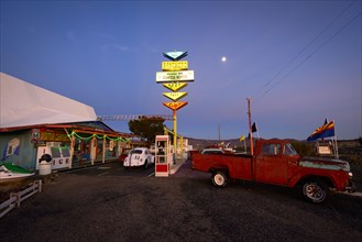 Historic rest stop and gas station with vintage cars