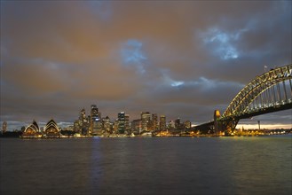 Harbour Bridge and skyline at dawn