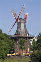 Windmill Herdentorswallmuhle in ramparts