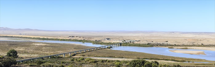 Border bridge over the Orange River between Namibia and South Africa