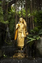 Buddha statue at Wat Saket Ratcha Wora Maha Wihan