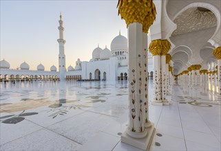 Courtyard of the Sheikh Zayed Mosque
