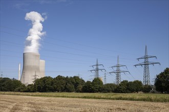 Cooling towers and pylons