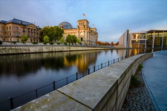 Spree river and the Reichstag building