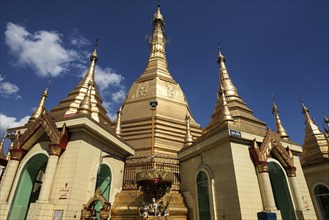 Sule Pagoda