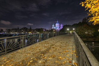 Church of St. Lukas by night