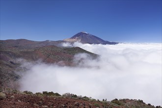 Pico del Teide above a blanket of clouds