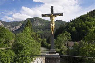 Crucifix on the Topperbrucke bridge