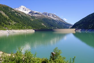 Schlegeis reservoir with dam wall
