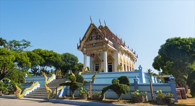 Buddhist temple Wat Khunaram