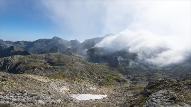 Clouds passing over the ridge