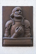 Bronze plaque with the portrait of the Frankish Imperial Knight Gotz von Berlichingen