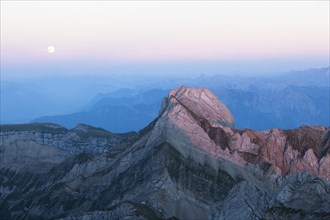 Evening mood at the Santis overlooking the Altmann