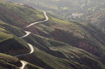The Tizi-n-Test mountain pass cuts right through the High Atlas mountains being the most direct route from Marrakesh to Taroudant