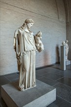 Goddess of peace Eirene with child