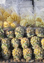 Baby queen pineapples